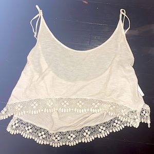 loose fitting tank top from painted threads!